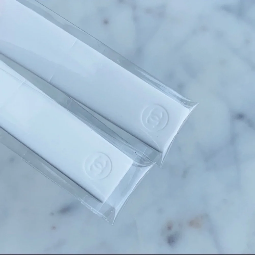 2PC Chanel skincare makeup spatula